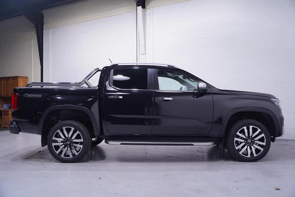 Volkswagen Amarok - Afbeelding 8 van 30