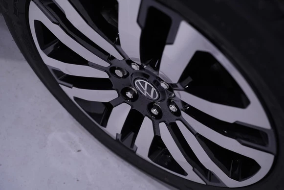 Volkswagen Amarok - Afbeelding 17 van 30