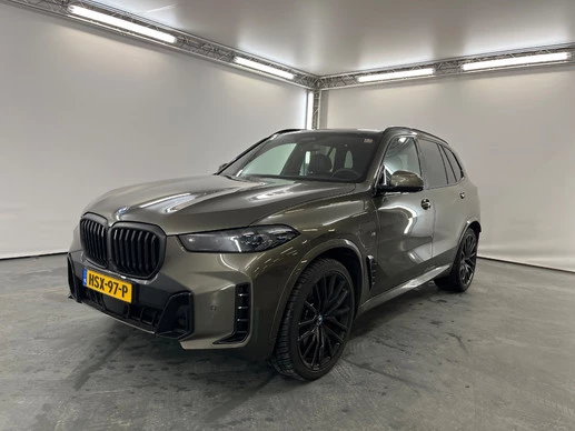 BMW X5 - Afbeelding 1 van 5