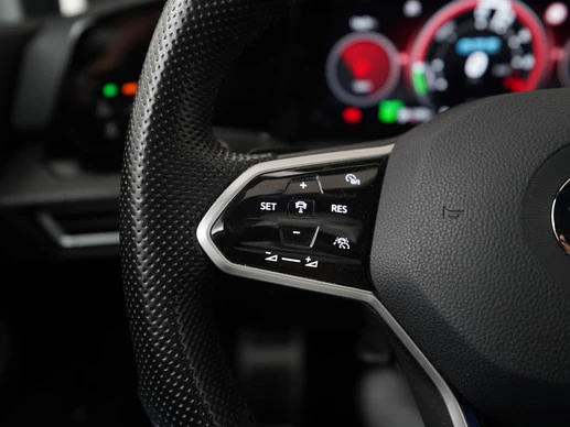 Volkswagen Golf - Afbeelding 7 van 30