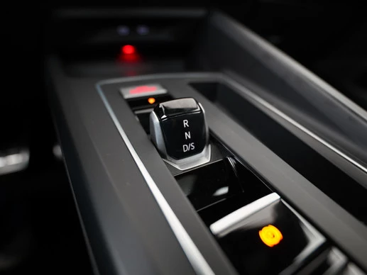 Volkswagen Golf - Afbeelding 11 van 30