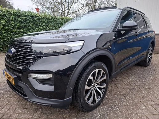 Ford Explorer - Afbeelding 1 van 19