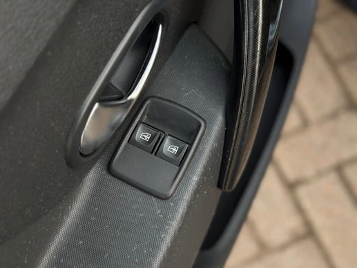 Dacia Logan - Afbeelding 9 van 30