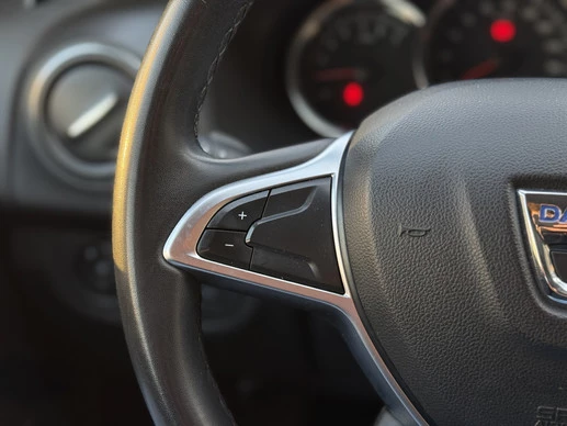 Dacia Logan - Afbeelding 11 van 30