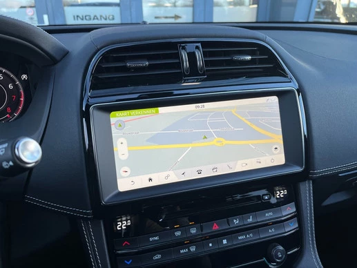 Jaguar F-PACE - Afbeelding 10 van 30