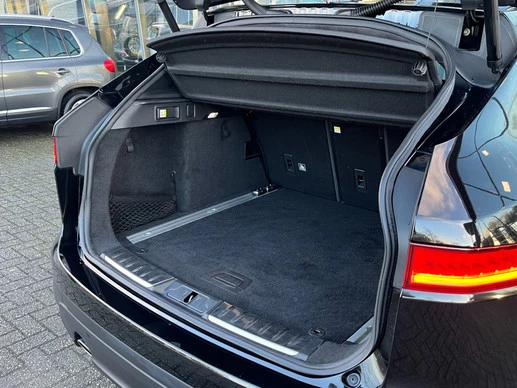 Jaguar F-PACE - Afbeelding 17 van 30