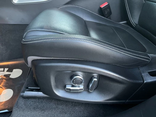 Jaguar F-PACE - Afbeelding 18 van 30