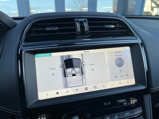 Jaguar F-PACE - Afbeelding 22 van 30