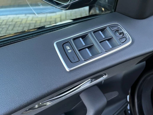 Jaguar F-PACE - Afbeelding 28 van 30