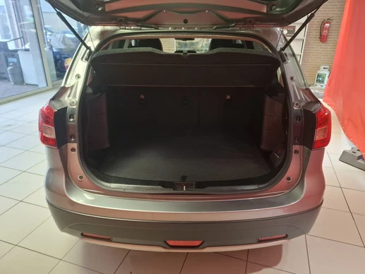 Suzuki S-Cross - Afbeelding 8 van 19