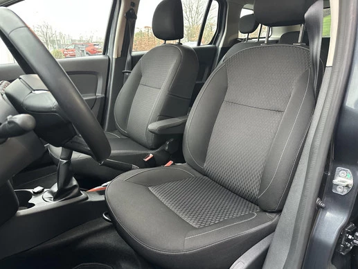 Dacia Logan - Afbeelding 14 van 30