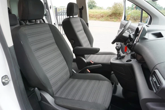 Opel Combo - Afbeelding 13 van 25