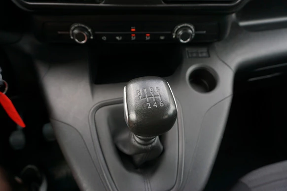 Opel Combo - Afbeelding 22 van 25