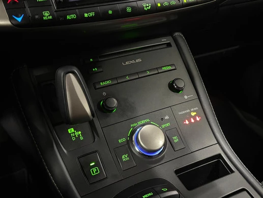 Lexus CT - Afbeelding 18 van 27