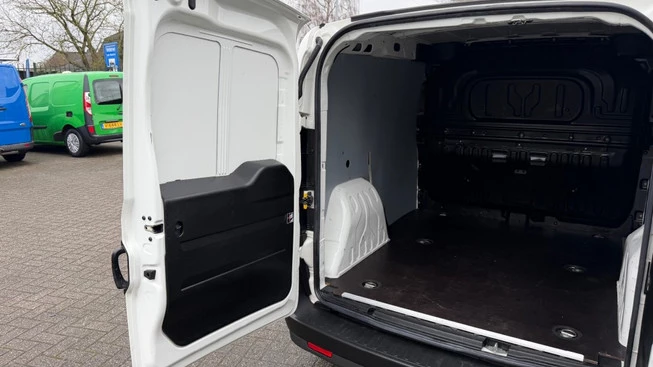 Fiat Doblò - Afbeelding 12 van 26