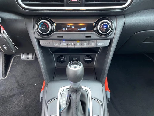 Hyundai Kona - Afbeelding 23 van 26