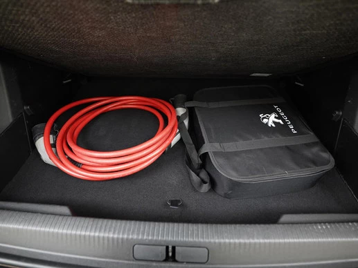 Peugeot e-2008 - Afbeelding 28 van 30