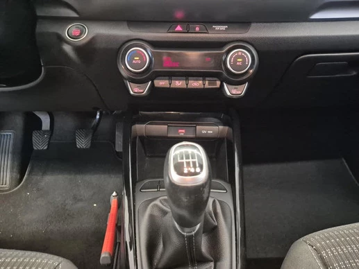 Kia Stonic - Afbeelding 19 van 22