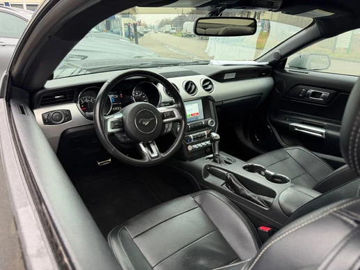 Ford Mustang - Afbeelding 23 van 29