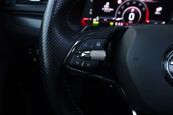 Škoda Superb - Afbeelding 14 van 30