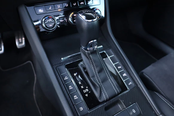 Škoda Superb - Afbeelding 17 van 30