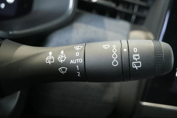 Renault Clio - Afbeelding 19 van 30