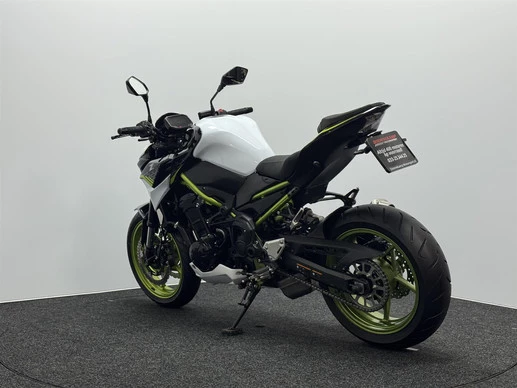 Kawasaki Z900 - Afbeelding 11 van 19