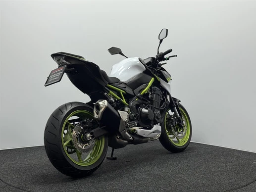 Kawasaki Z900 - Afbeelding 15 van 19