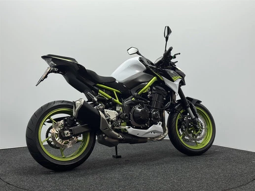 Kawasaki Z900 - Afbeelding 16 van 19