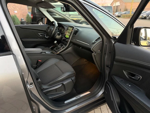 Renault Grand Scénic - Afbeelding 24 van 30