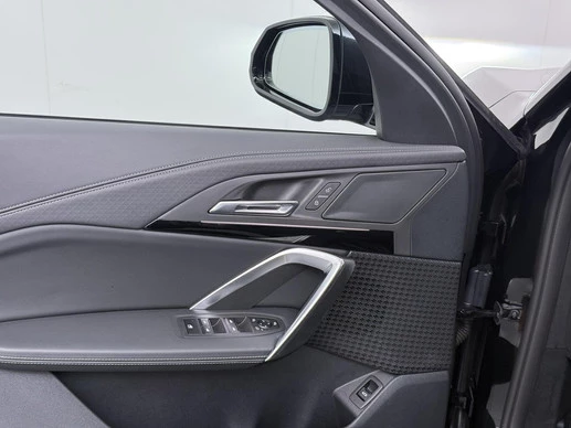 BMW iX2 - Afbeelding 16 van 30