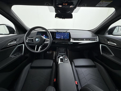 BMW iX2 - Afbeelding 26 van 30