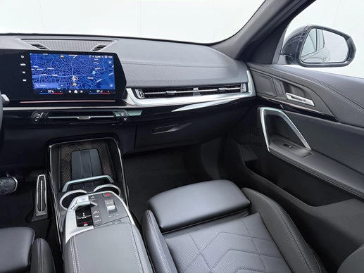 BMW iX2 - Afbeelding 28 van 30