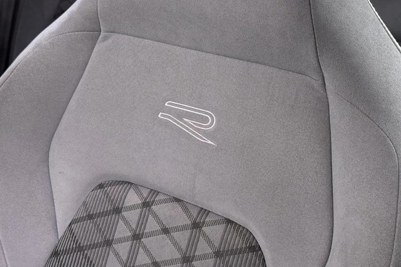 Volkswagen Golf - Afbeelding 12 van 30