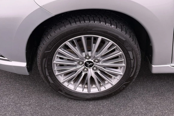 Mitsubishi Outlander - Afbeelding 7 van 30