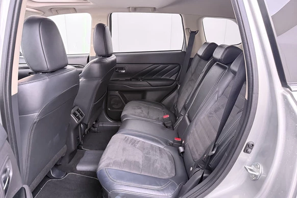 Mitsubishi Outlander - Afbeelding 13 van 30