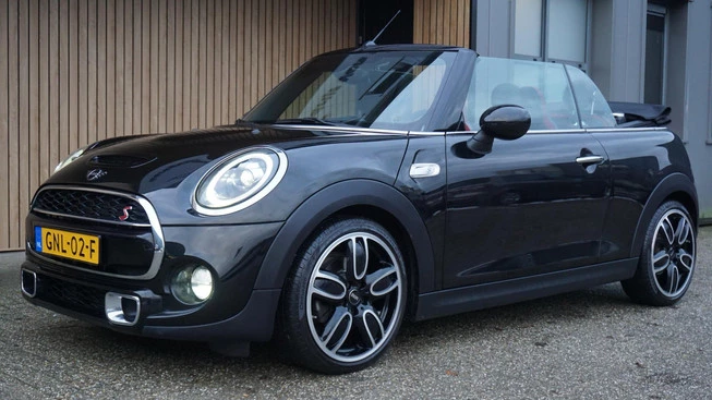 MINI Cooper S Cabrio - Afbeelding 5 van 30