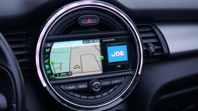 MINI Cooper S Cabrio - Afbeelding 16 van 30