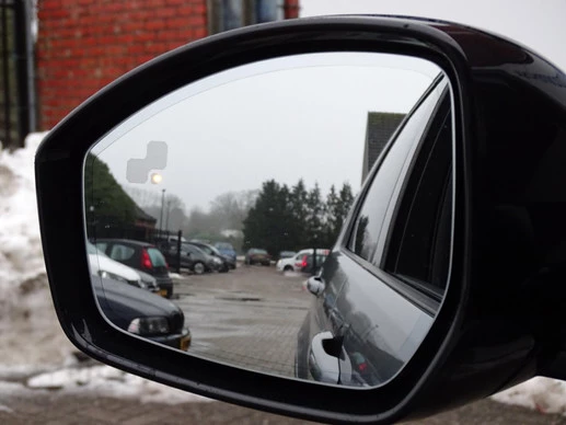 Land Rover Discovery Sport - Afbeelding 15 van 30