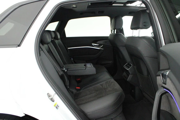 Audi e-tron - Afbeelding 14 van 30