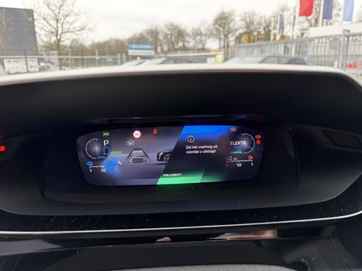 Peugeot 408 - Afbeelding 12 van 30