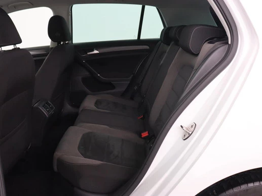 Volkswagen Golf - Afbeelding 8 van 30