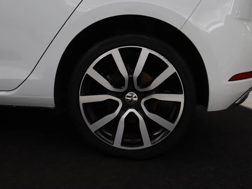 Volkswagen Golf - Afbeelding 9 van 30
