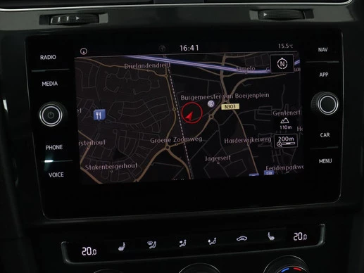 Volkswagen Golf - Afbeelding 24 van 30