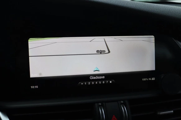 Alfa Romeo Giulia - Afbeelding 22 van 24