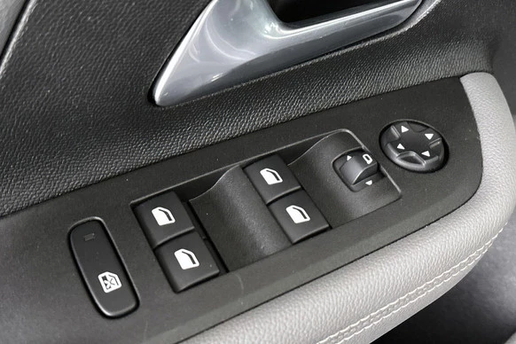 Opel Mokka-e - Afbeelding 29 van 30