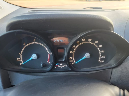 Ford Transit Courier - Afbeelding 18 van 19