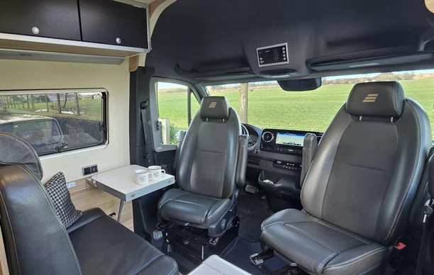 Hymer Grand Canyon 600 S 4x4 CrossOver - Afbeelding 2 van 23
