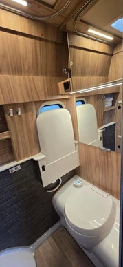 Hymer Grand Canyon 600 S 4x4 CrossOver - Afbeelding 18 van 23