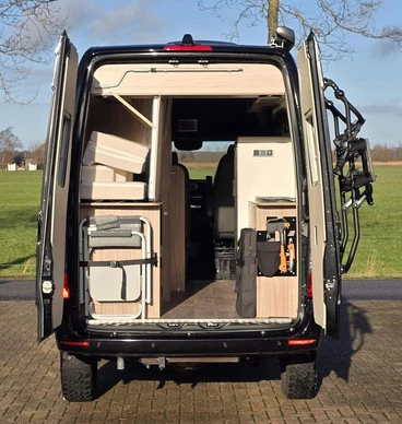 Hymer Grand Canyon 600 S 4x4 CrossOver - Afbeelding 20 van 23
